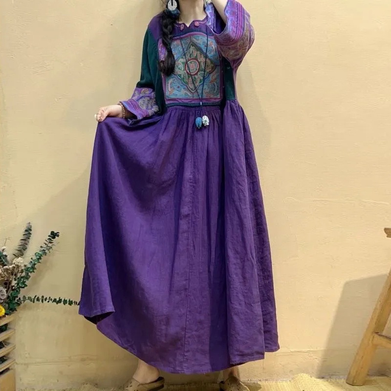 Đầm Truyền Thống Thêu Họa Tiết Xinh Xắn Cho Nữ