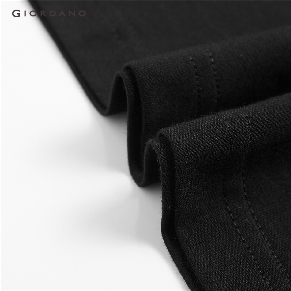 Áo thun GIORDANO 91092282 tay ngắn cổ tròn in hình cho nam
