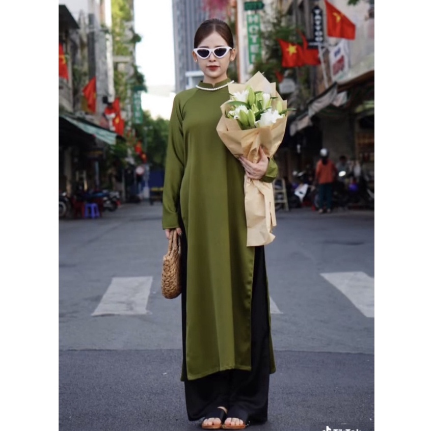 Áo dài dáng suông 2 tà màu xanh rêu, áo dài truyền thống.
