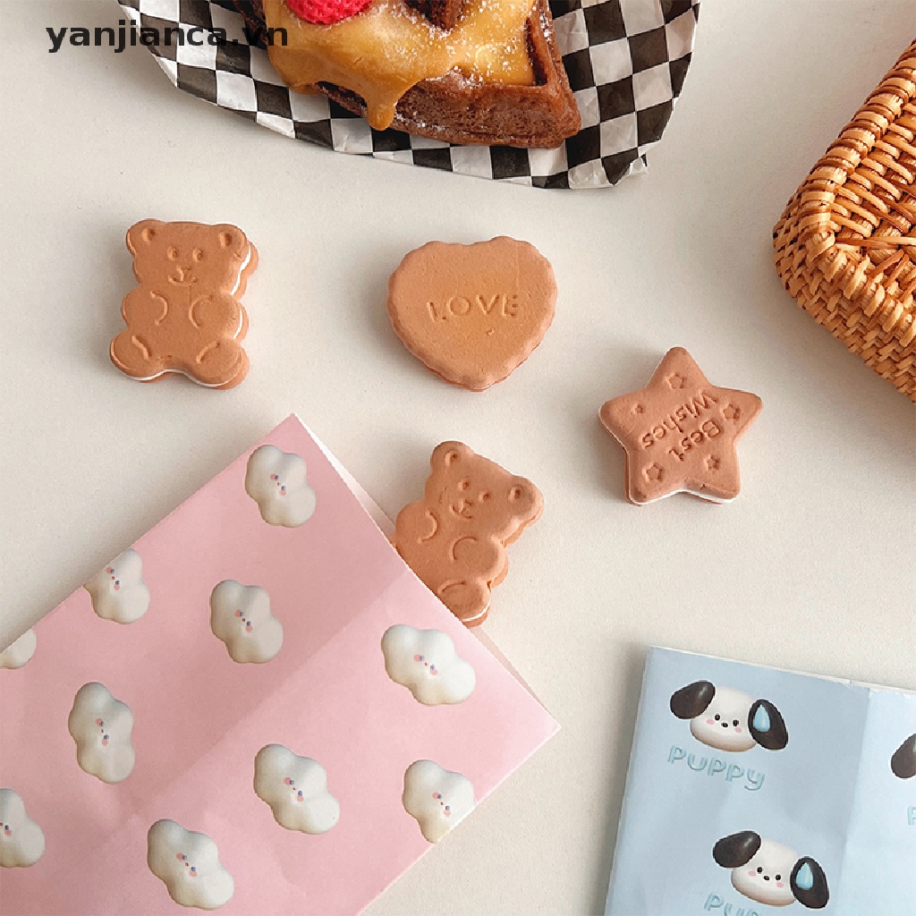 Set 10 Túi Giấy Đựng Đồ Ăn Vặt In Họa Tiết Hoạt Hình Dễ Thương