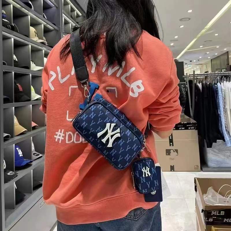 [ CHUẨN HÃNG ] Túi Đeo Chéo MLB NY Monogram Crossbag New York Yankees Full Tag Code