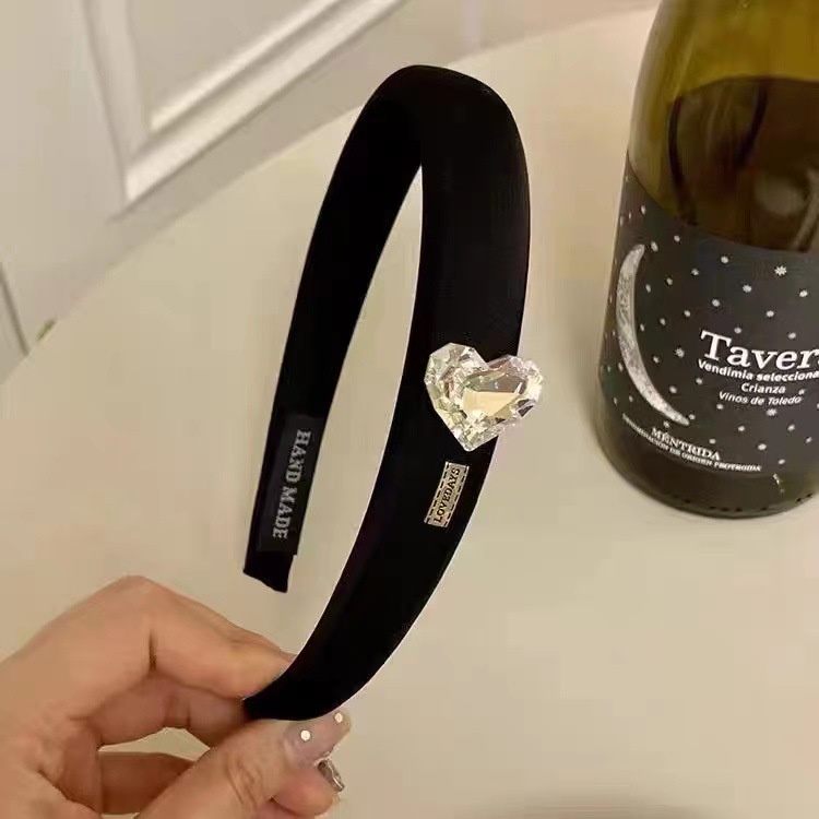 Băng Đô Cài Tóc Bản Rộng Đính Đá Hình Trái Tim Màu Đen Thời Trang Xuân Hè Cho Nữ