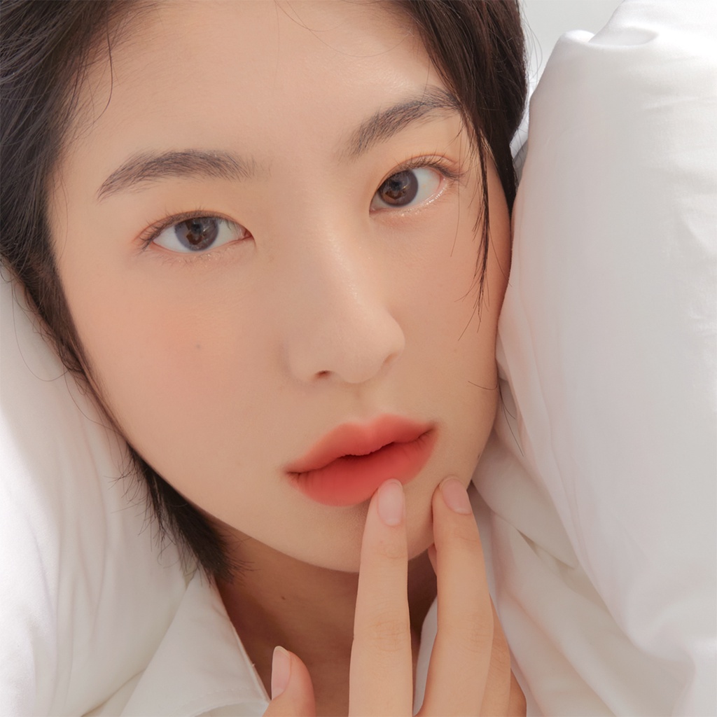 Hug Velvet Tint  | Son tint Lì Màu Gradient Thời Trang Son Kem Lì Cho Màu Nhung Mịn Hiệu Với 6 Kiểu Màu Tùy Chọn