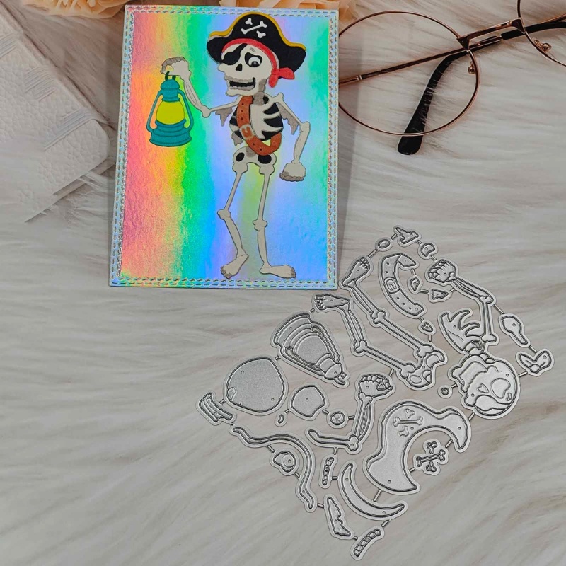 Khuôn Cắt Giấy Kim Loại Hình Đầu Lâu Cướp Biển Thẻ