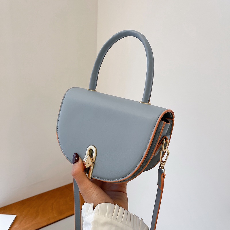 Túi Đeo Chéo Một Bên Vai Có Khóa Đơn Giản IELGY Dành Cho Nữ