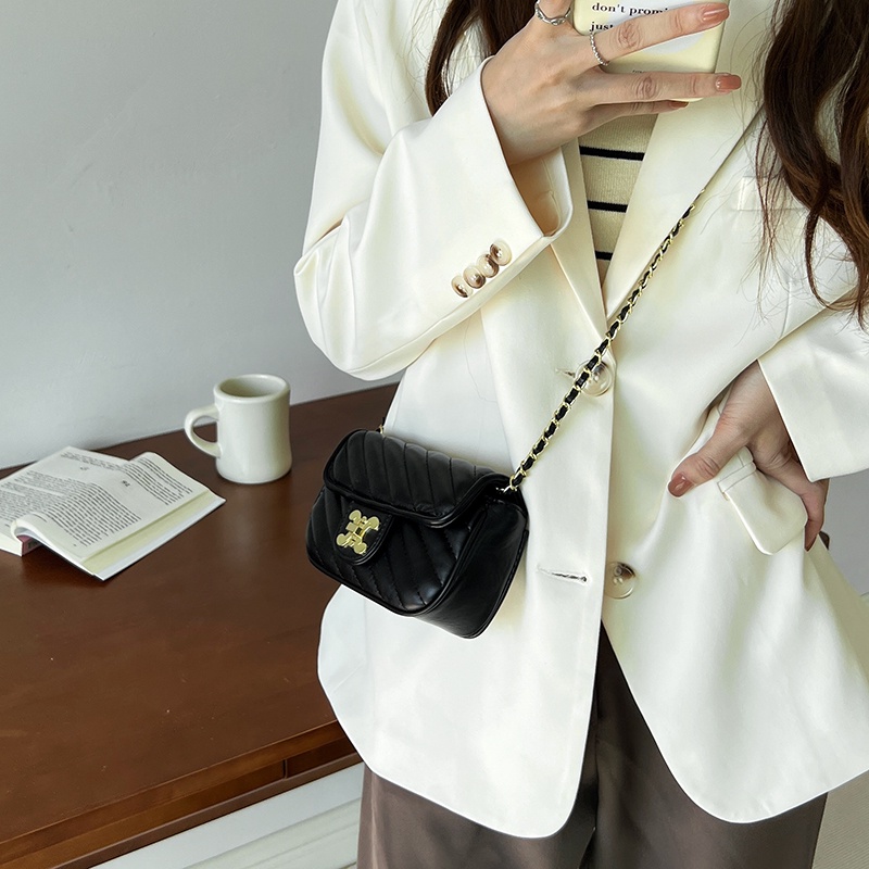 Túi Đeo Chéo Dây Xích Dáng Vuông Nhỏ Thời Trang Cao Cấp Cho Nữ