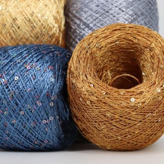 Cuộn Chỉ Len Đính Kim Sa Lấp Lánh