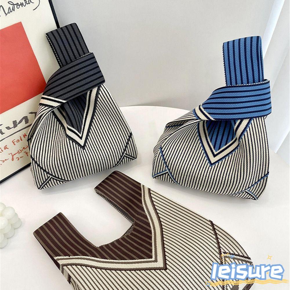 Túi Xách Đan Len Thủ Công Thắt Nút Độc Đáo Hợp Thời Trang