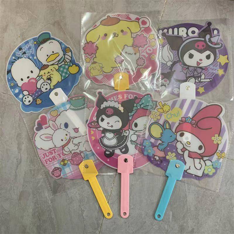 SANRIO Quạt Mini Cầm Tay Bằng PVC Họa Tiết Hoạt Hình Cinnamoroll Mymelody Kuromi PomPom Purin Pochacco Dễ Thương Sáng Tạo Làm Quà Tặng Cho Bé Trai Bé Gái