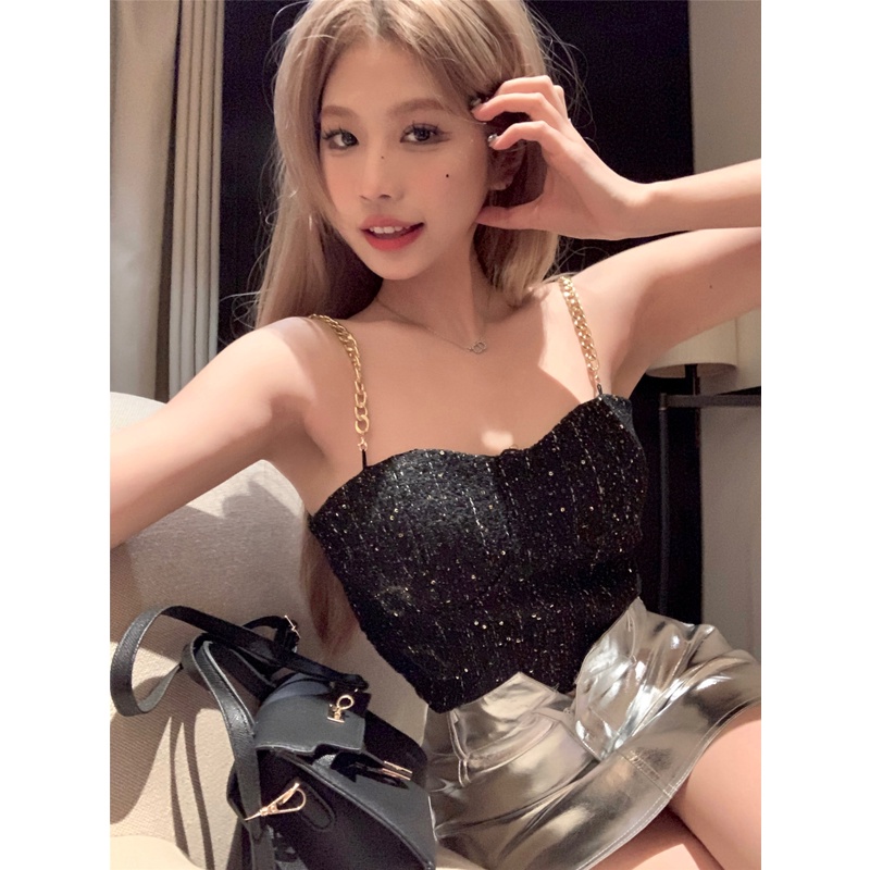 Áo Croptop Ôm Dáng Phối Dây Xích Sang Trọng Cho Nữ