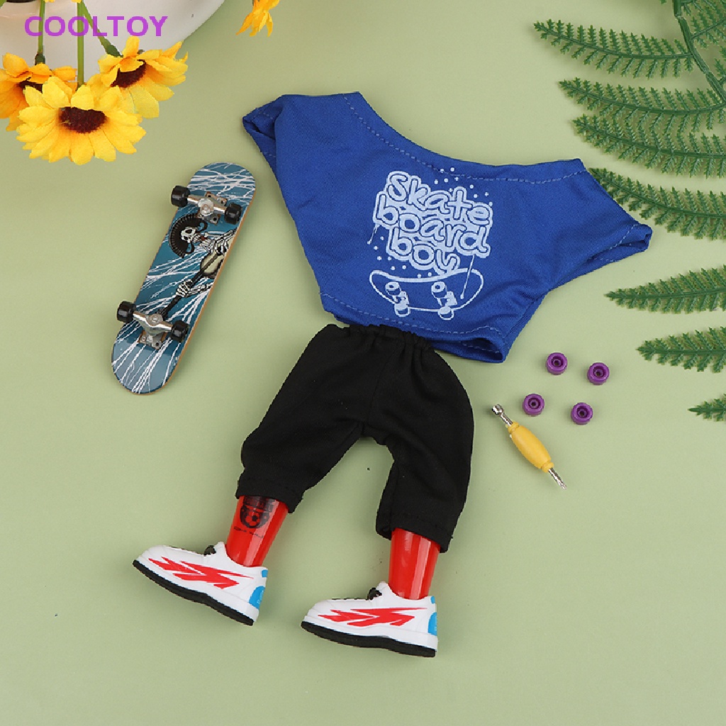 Cooltoy Bộ Đồ Chơi Xe Tay Ga Mini Với Quần Áo Kubu Quà Tặng Đồ Chơi