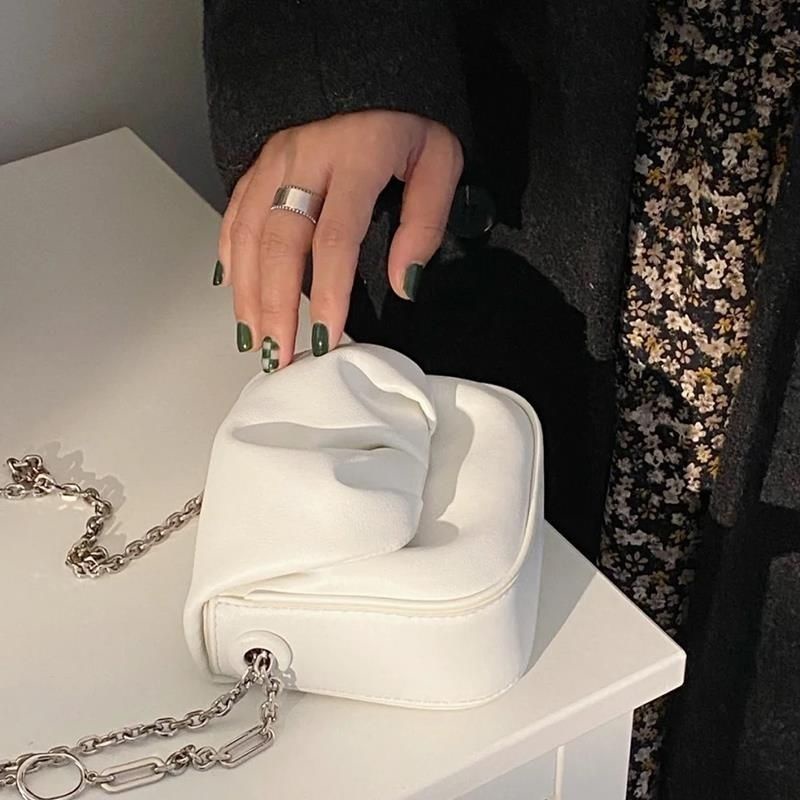 [Hàng Có Sẵn] Túi Xách Nữ Màu Trắng Kiểu Dáng Yên Ngựa