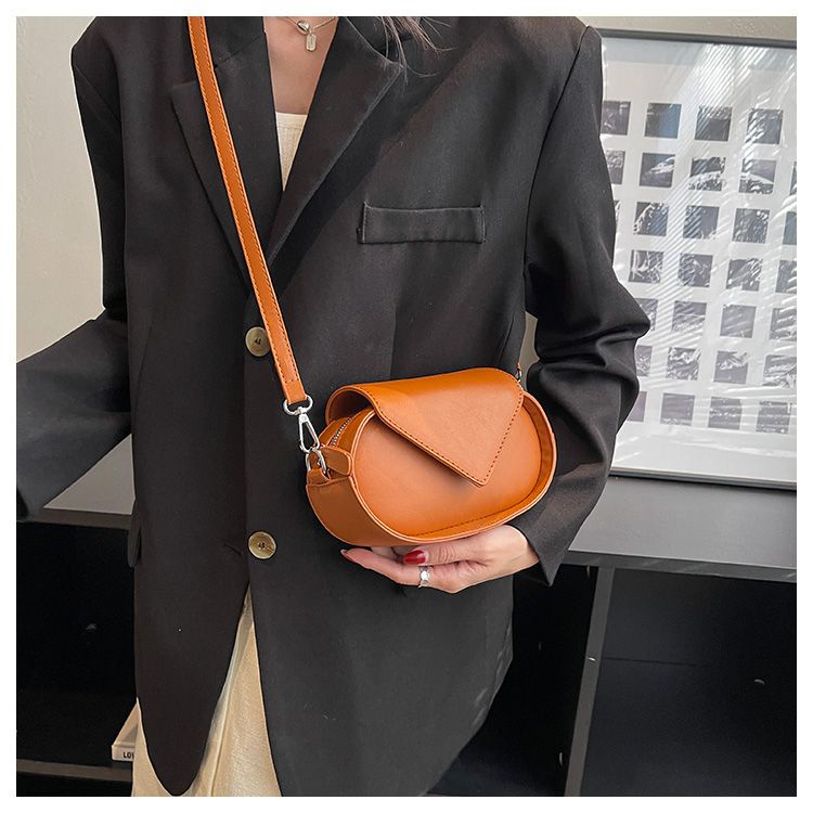 Túi Đeo Chéo Phong Cách Mới 2023 Dễ Phối Đồ Thời Trang Xuân Hè Cho Nữ FT7349