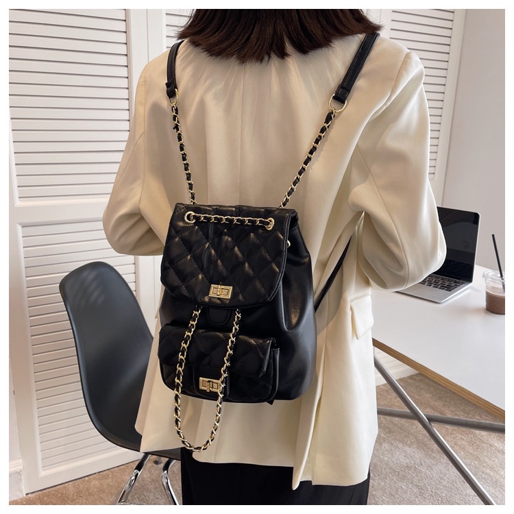 Balo du lịch nữ trần trám đính đá phối dây xích thời trang cho nữ hiện đại 741