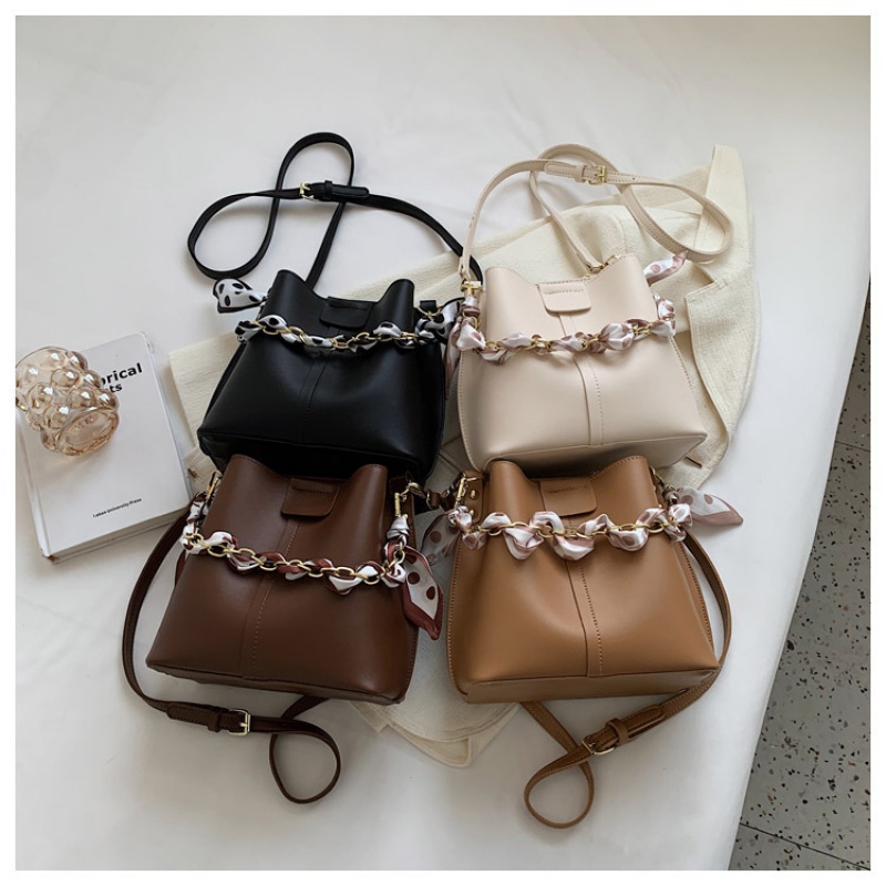 Túi Đeo Chéo Dây Rút Nhỏ Nhắn Phong Cách Mới Năm 2023 Dành Cho Nữ