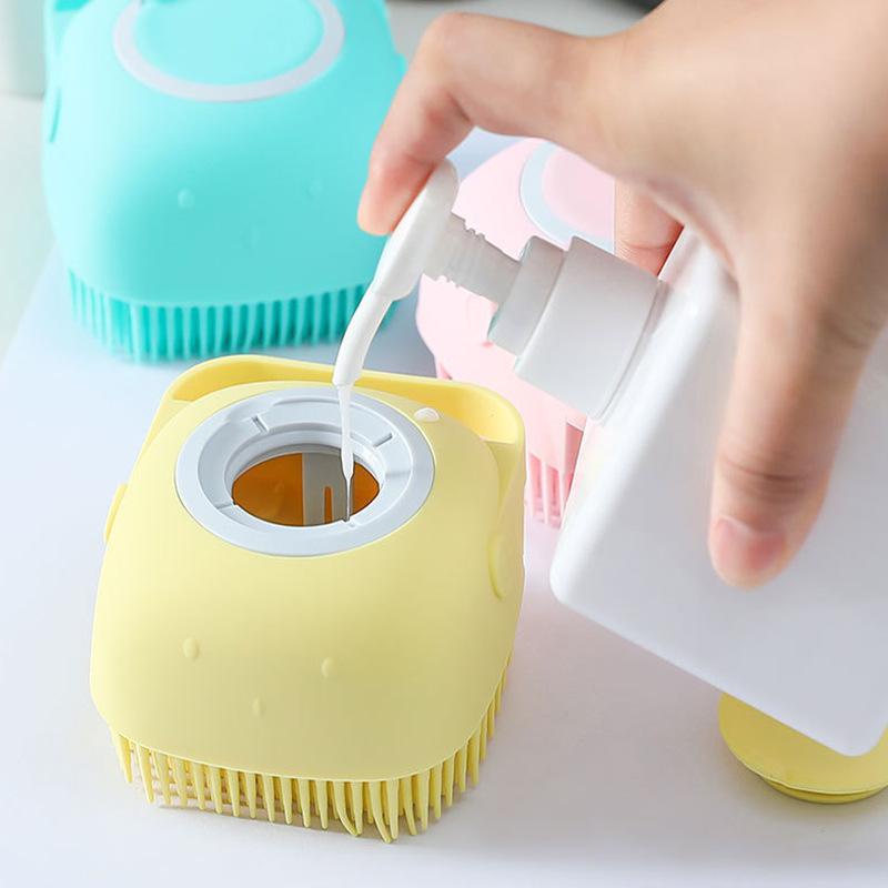 Bàn Chải Tắm Silicon Massage Tạo Bọt Tiện Lợi C200 MiluPaPa