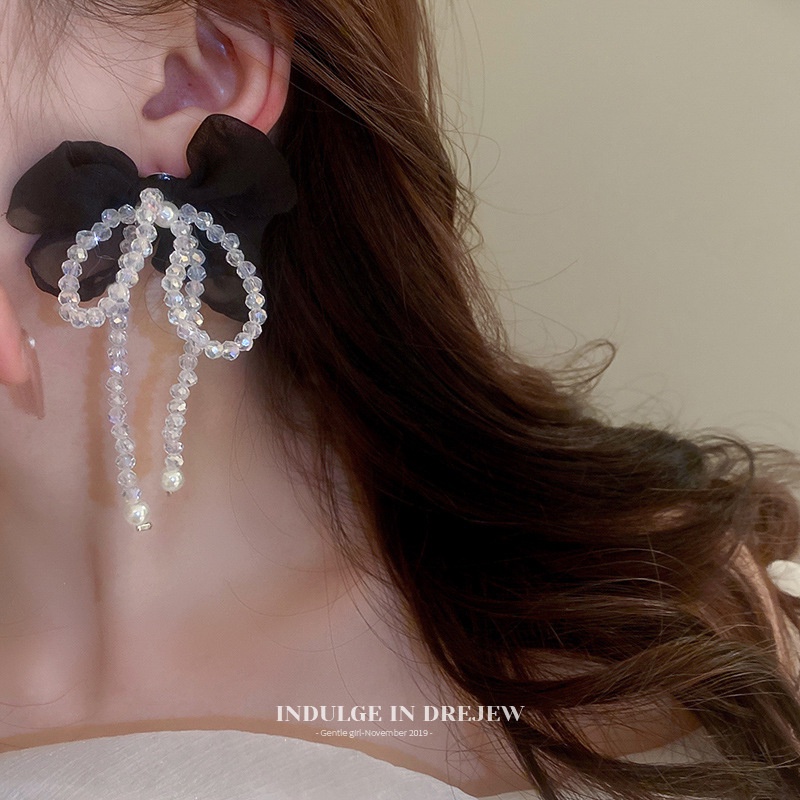 Đôi Bông Tai Tua Rua Dài Đính Ngọc Trai Thời Trang Cho Nữ