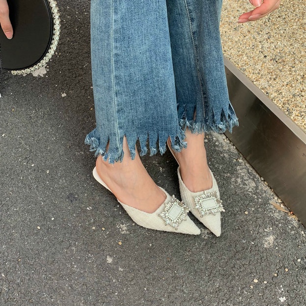 Dép Cao Gót Mũi Nhọn Màu Đen Đính Đá Phối Khóa Vuông Thời Trang Xuân 2023 Sang Trọng Cho Nữ