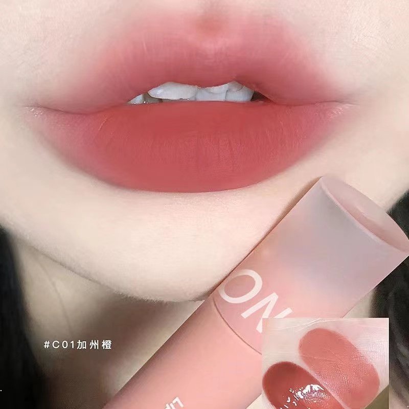 Son kem lì OULESONG nhung mịn 5 màu tùy chọn