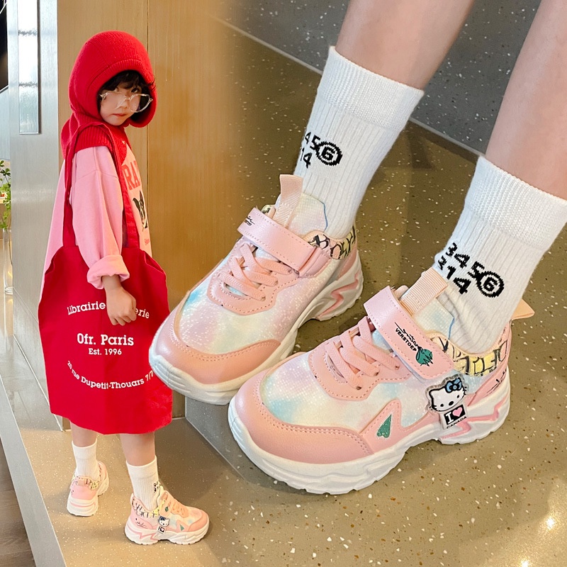 Giày Chạy Bộ Đế Mềm Thoáng Khí In Hình Hello Kitty Cho Bé Gái
