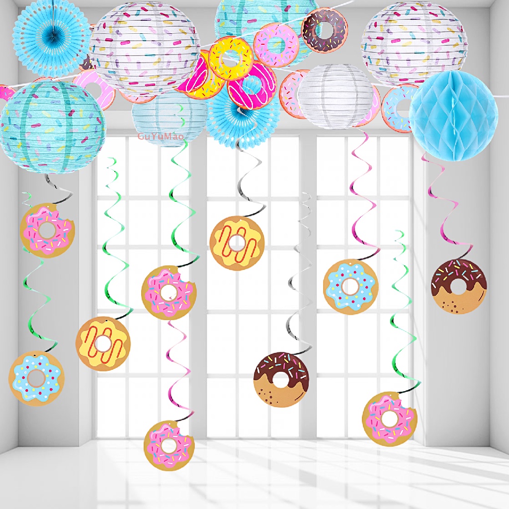 Bộ 23 Cái Đèn Lồng + 4 Vòng Hoa Hình Bánh Donut + 6 Cái Cho Trang Trí Tiệc Sinh Nhật
