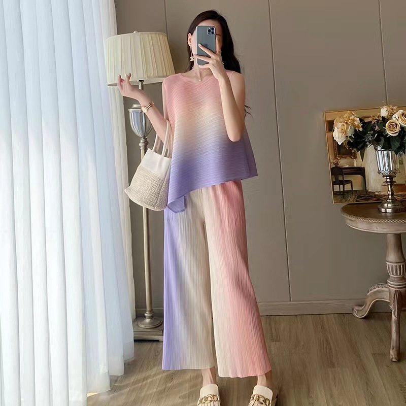 Bộ Đồ Hai Mảnh Quần Ống Rộng Xếp Ly Màu Gradient Thời Trang Âu Mỹ 2023 Issey Miyake