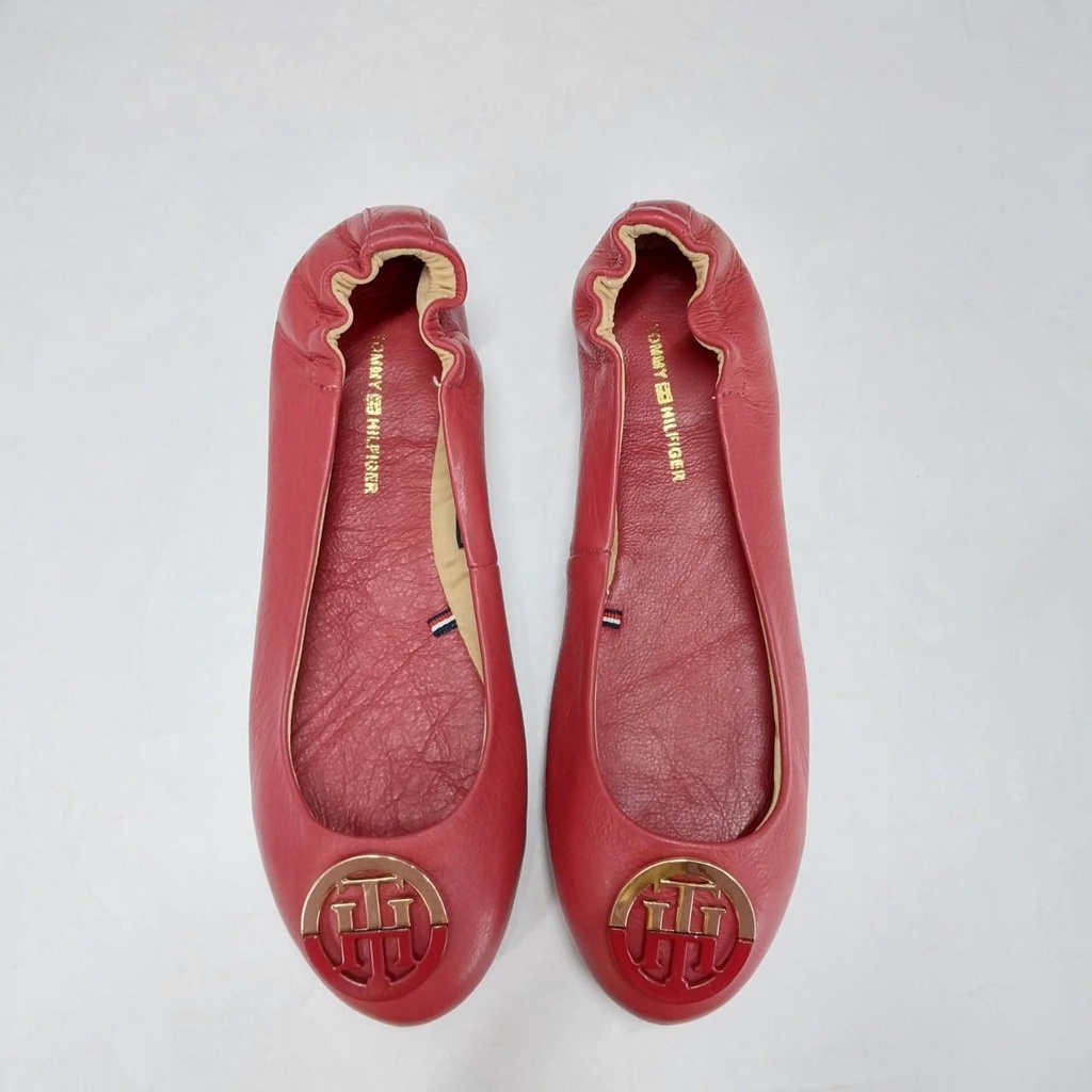 Giày bệt TM logo tròn