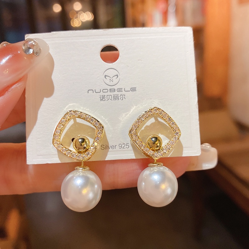 Bông Tai Mạ Bạc Đính Ngọc Trai Hình Vuông Thời Trang