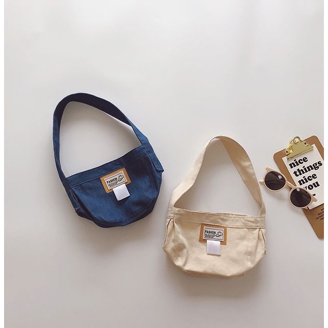 Túi Đeo Chéo Nhỏ Bằng Vải Canvas Phong Cách Thời Trang Đường Phố Đơn Giản Dành Cho Bé Trai Bé Gái