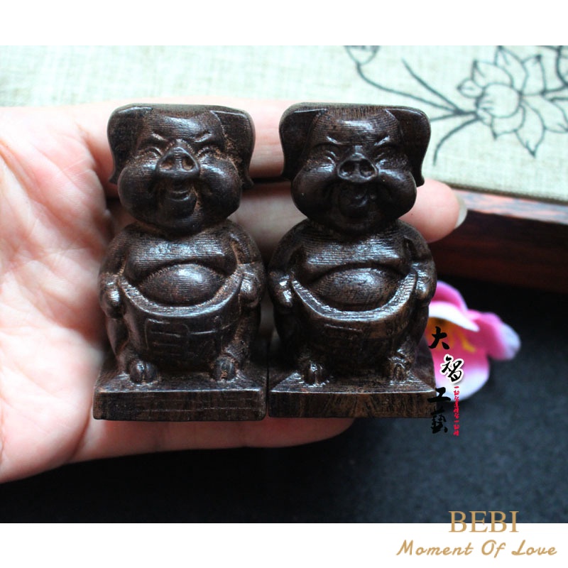 Phụ Kiện Trang Trí Thủ Công Hình Chú Heo Bằng Gỗ Tự Nhiên