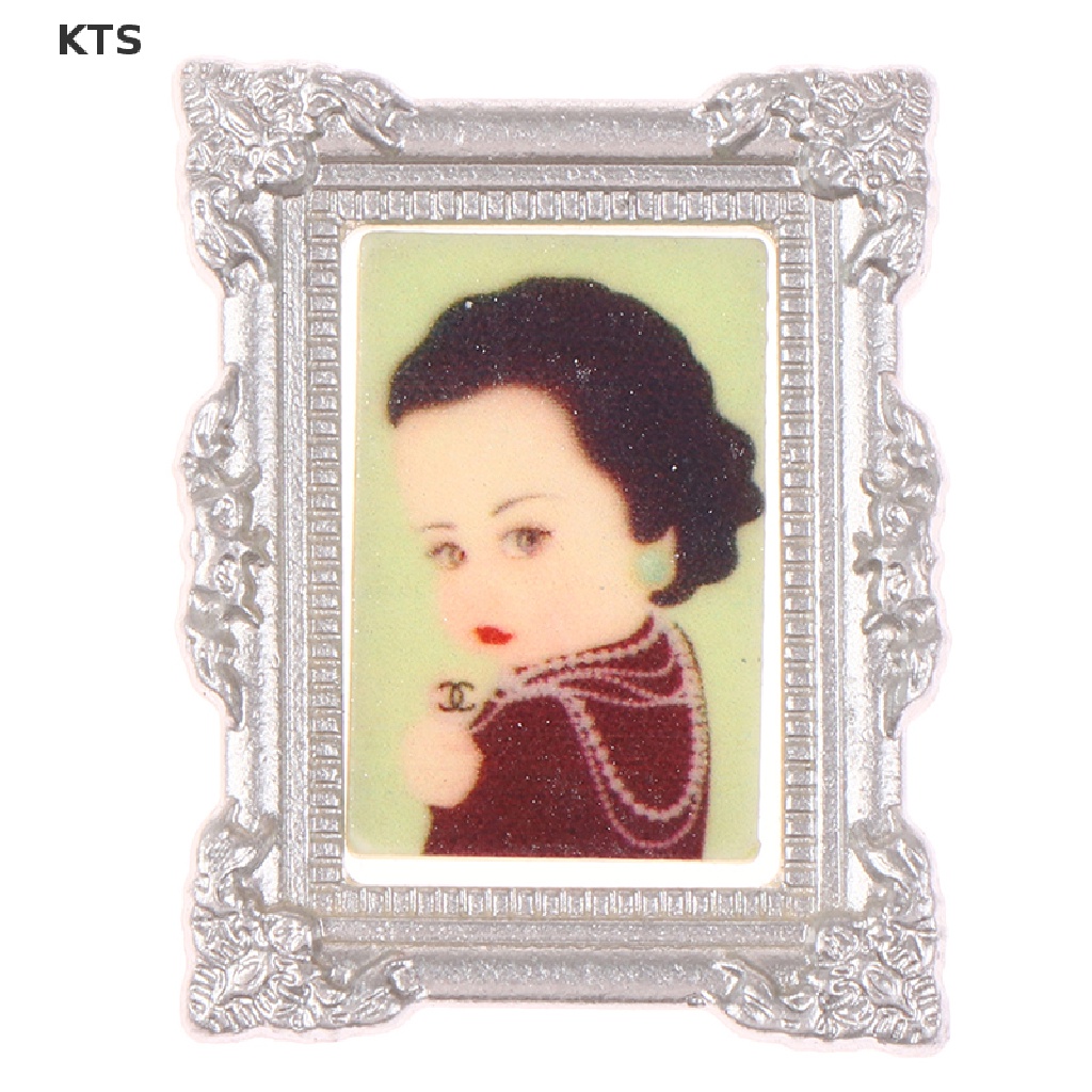 Khung Ảnh KTS 1 / 12 Trang Trí Nhà Búp Bê Phong Cách Retro