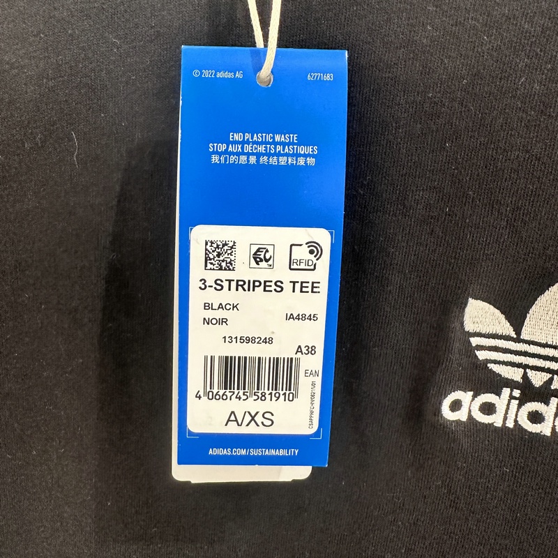 Áo Thun 100% Chính Hãng Họa Tiết Cỏ Ba Lá Đen Trắng Phong Cách Thể Thao Cho Nam Và Nữ IA4845 IA4846