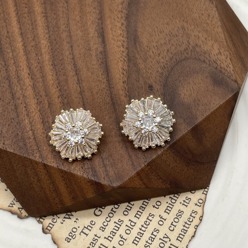 1490610     Nút Tròn Ba Chiều Bằng Đồng Đính Đá Zircon Lấp Lánh Đơn Giản Trang Trí Nút Áo