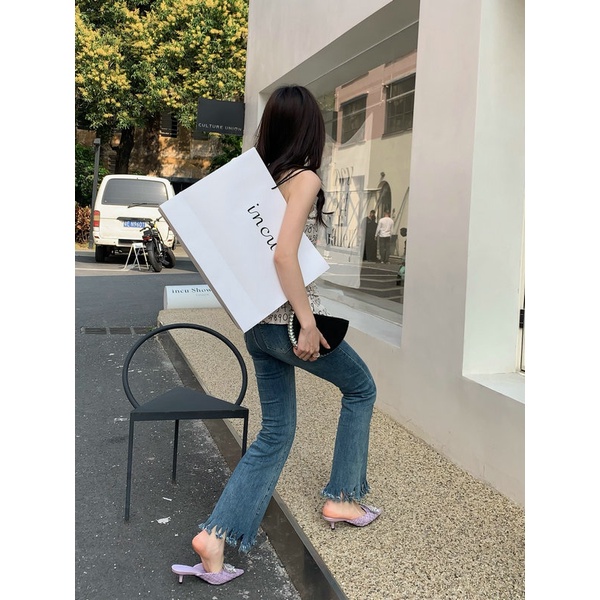 Dép Cao Gót Mũi Nhọn Màu Đen Đính Đá Phối Khóa Vuông Thời Trang Xuân 2023 Sang Trọng Cho Nữ