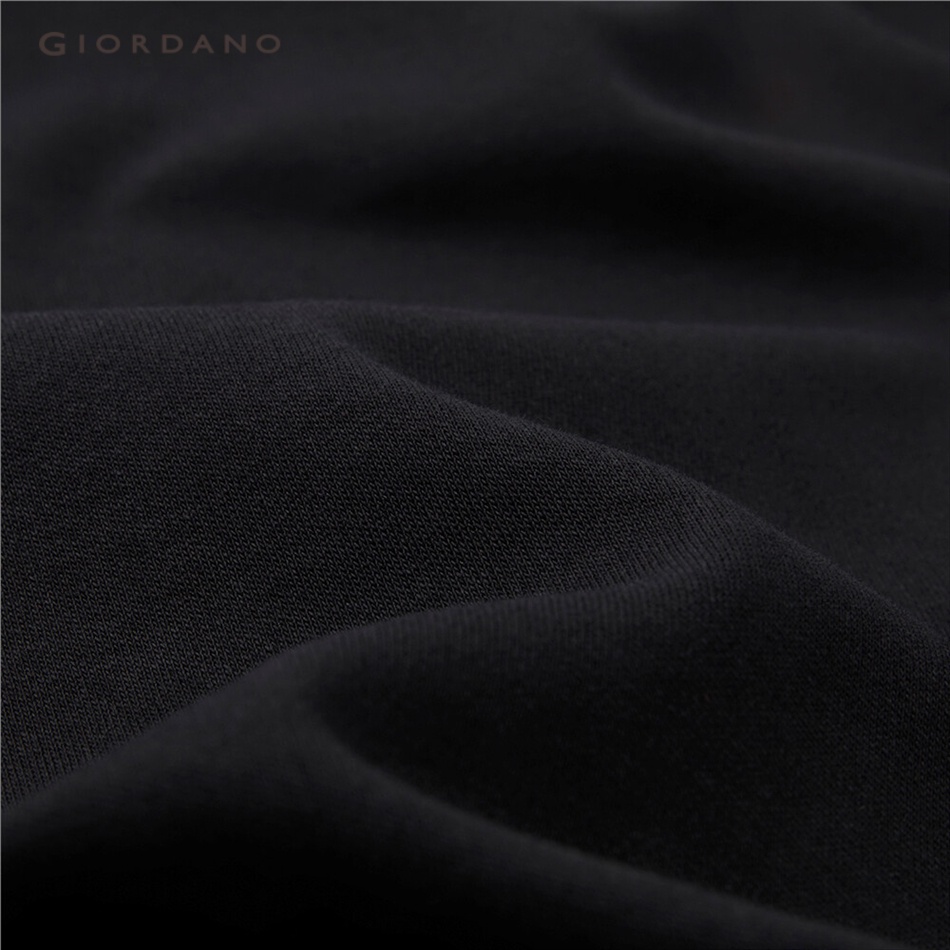 Áo thun GIORDANO 05323429 cổ vuông tay ngắn thời trang phong cách