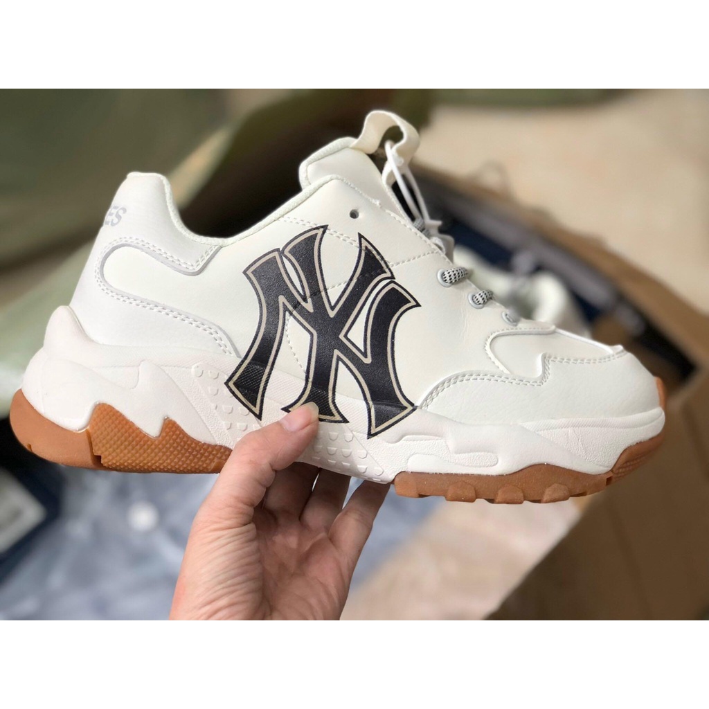 Giày sneaker mlb NY đen, Giày thể thao nam nữ NY đế nâu da bò tăng chiều cao 4cm full size nam nữ G349 Gragas Sneaker