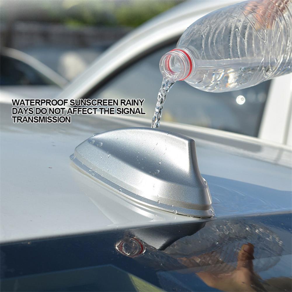 Ăng Ten Vây Cá Mập Khuếch Đại Tín Hiệu FM / AM Thay Thế Trang Trí Nóc Xe Hơi D4N5