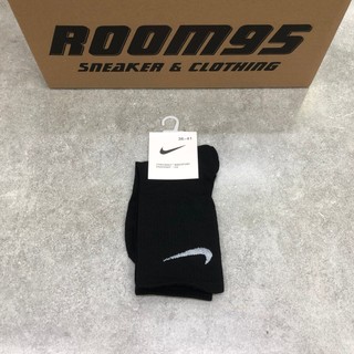 Tất nike cao cổ đen