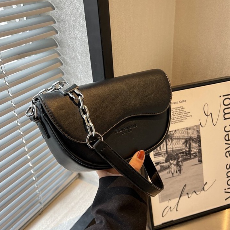 Ielgy Túi Xách Yên Ngựa Màu Trơn Kết Cấu Đơn Giản Kiểu Pháp niche Cho Nữ