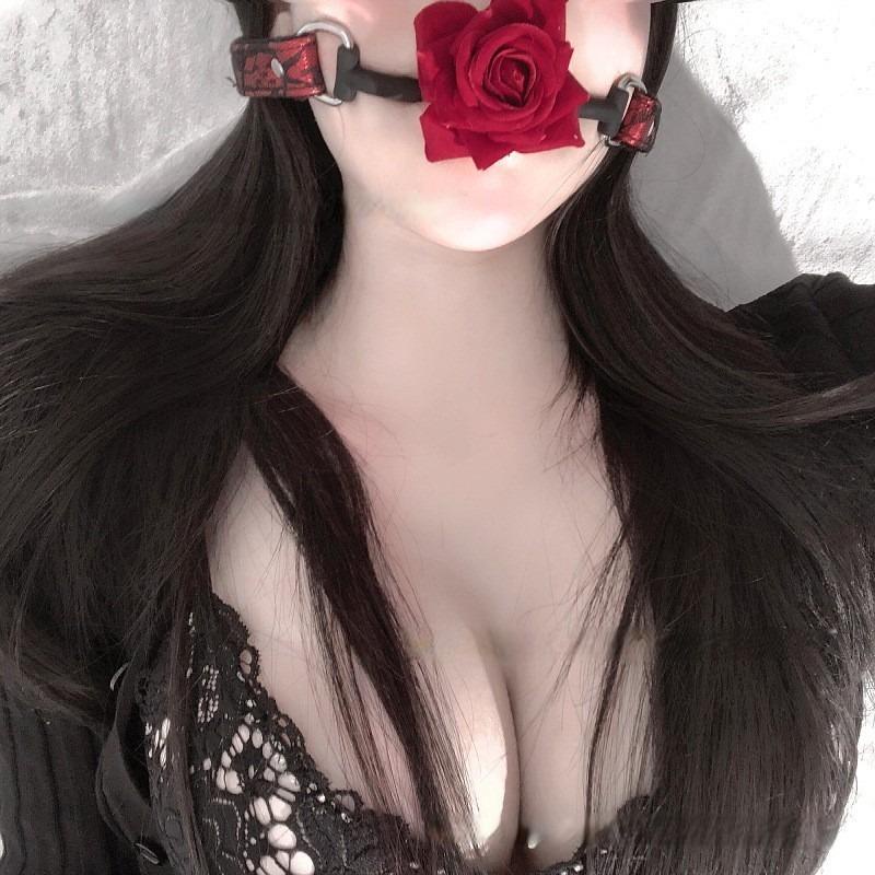 Dây bịt miệng hoa hồng sexy, phụ kiện hóa trang, cosplay, phụ kiện đồ ngủ ren đen quyến rũ gợi cảm, quần lọt khe