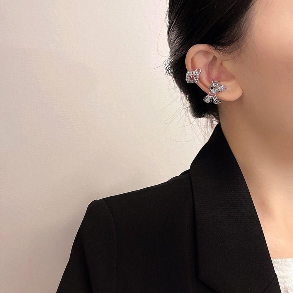 CLEOES Bông Tai Dạng Kẹp Tua Rua Đính Đá Tinh Xảo Y2K Cho Nữ