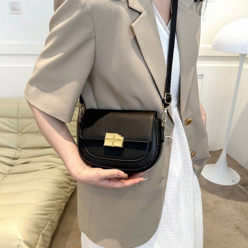 Túi Đeo Chéo Vai Bằng Da PU Thời Trang Sành Điệu Cho Nữ