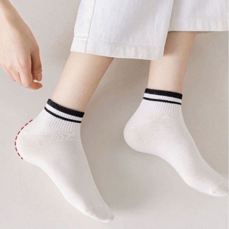 Vớ Thể Thao Cổ Thấp Kẻ Sọc Màu Sắc Ngẫu Nhiên Thoáng Khí Thời Trang Cho Nữ