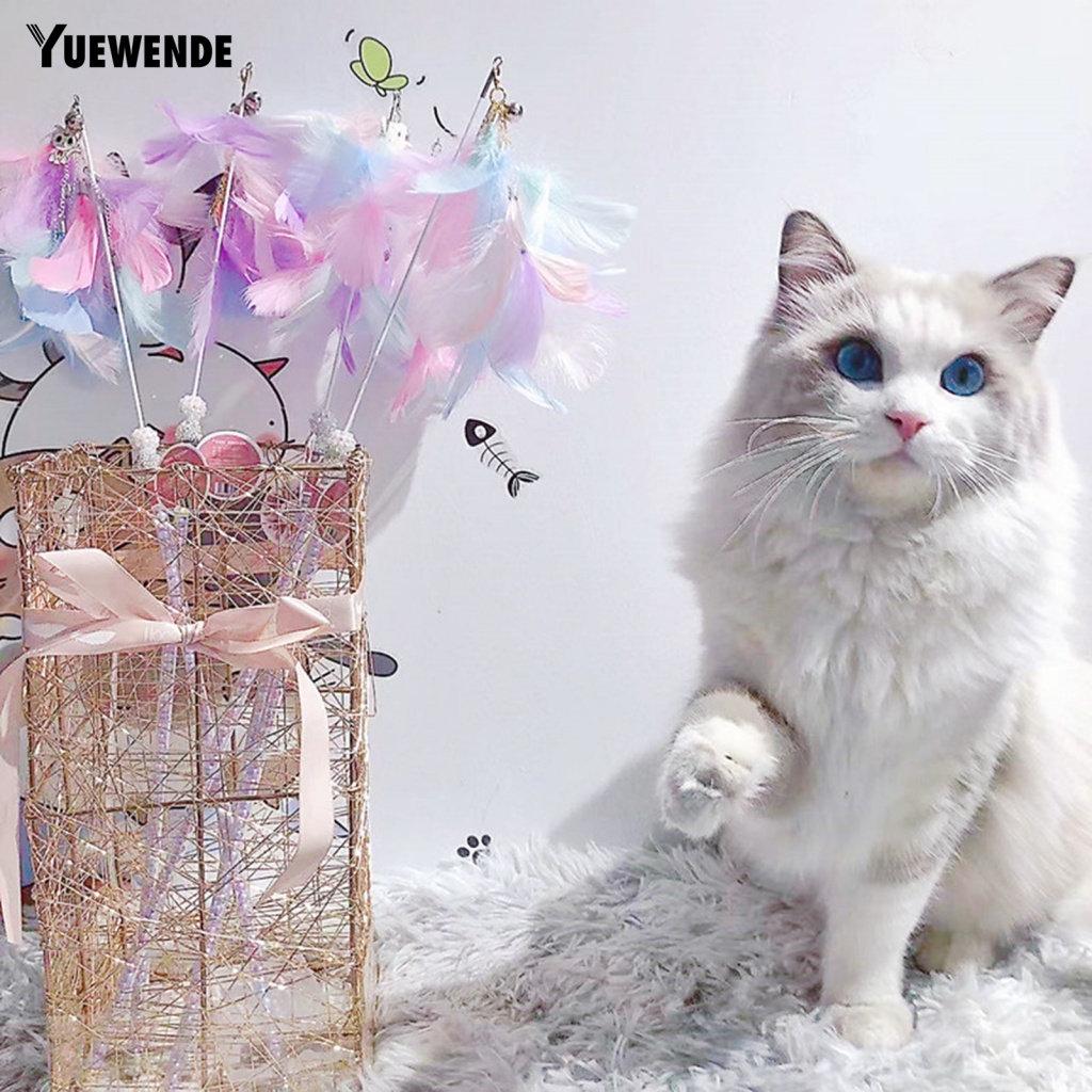 Gậy Trêu Mèo Đính Lông Vũ Có Chuông Vui Nhộn