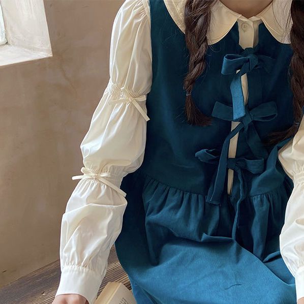 Set Áo Sơ Mi Tay Dài Cổ Búp Bê + Váy Yếm Màu Xanh Dương + Áo Khoác Sát Nách Đính Nơ Xinh Xắn