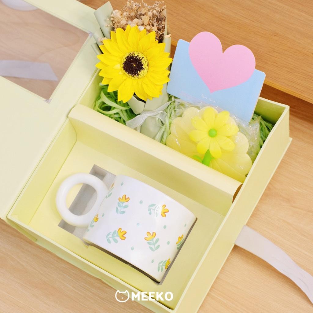 Hộp quà cốc, hoa, thiệp và đèn nháy cao cấp Sunny Gift Meeko