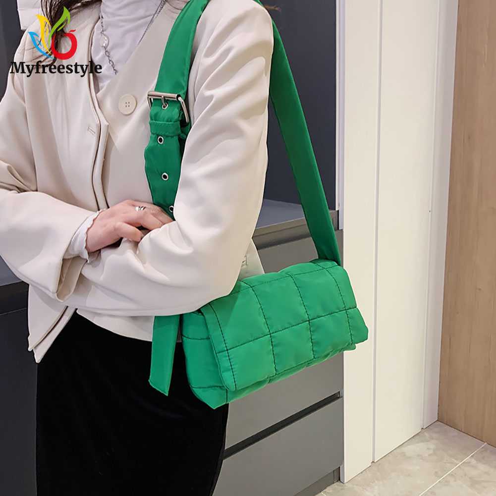 Túi Đeo Chéo Đệm Cotton Nylon Màu Trơn Thời Trang Mùa Đông Dành Cho Nữ