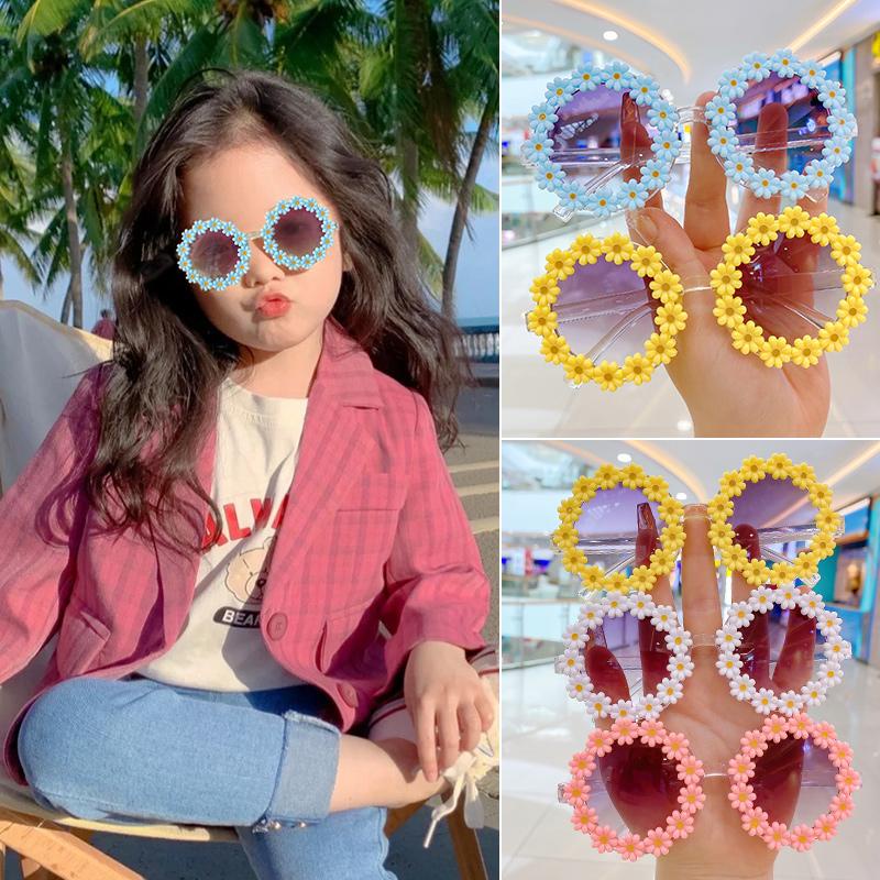 Kính Mát Hình Hoa Bằng Acrylic Dễ Thương Chống Tia UV400 Dành Cho Bé