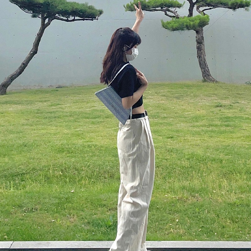 Áo Thun Nữ Ngắn Tay Cổ Tròn Thời Trang Hàn