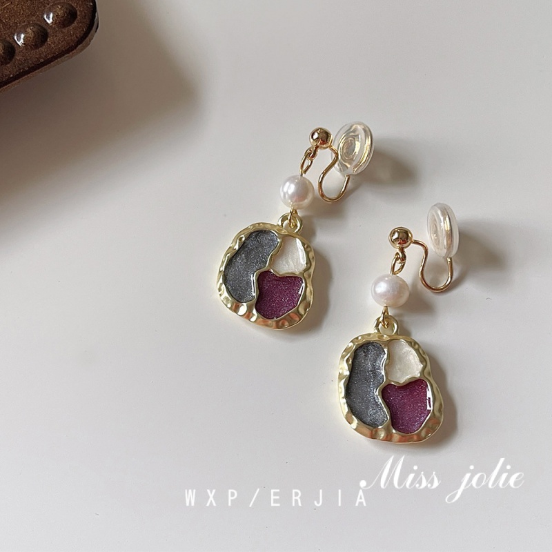 ✨Miss Jolie✨Hàng Có Sẵn Bông Tai Dạng Kẹp Hình Tranh Sơn Dầu Ngọc Trai Nước Ngọt Không Đau Không Cần Xỏ Khuyên